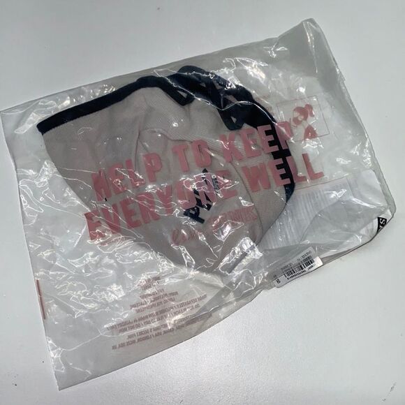 New victoria secret pink face mask - Picture 1 of 2